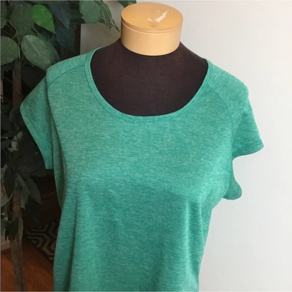 Champion Duodry short sleeve athletic tee Womans size XL green & gray - Picture 3 of 16